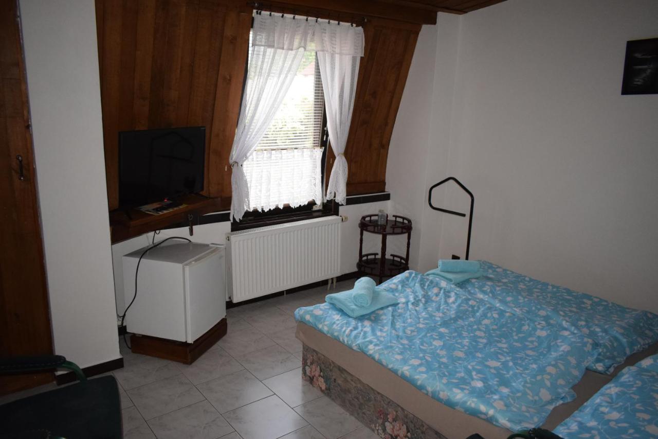 Penzion Rony Radejov Buitenkant foto